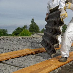 Демонтаж шиферной кр...